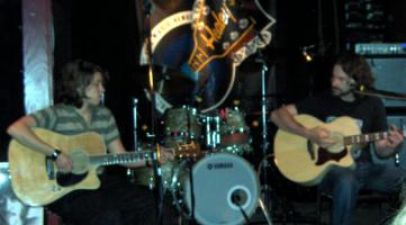 FOUR DEADLY VENOMS (Nina and Jonah) - Thin Lizzy Tribute Band
